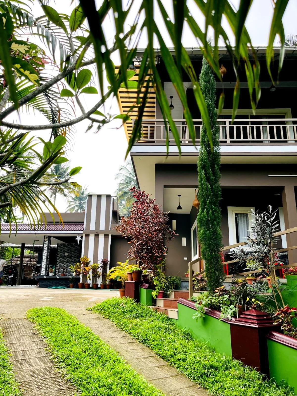 Linn View Home Stay Munnar Bagian luar foto