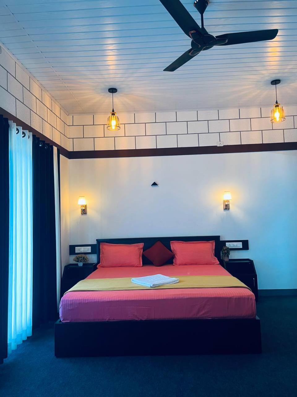Linn View Home Stay Munnar Bagian luar foto