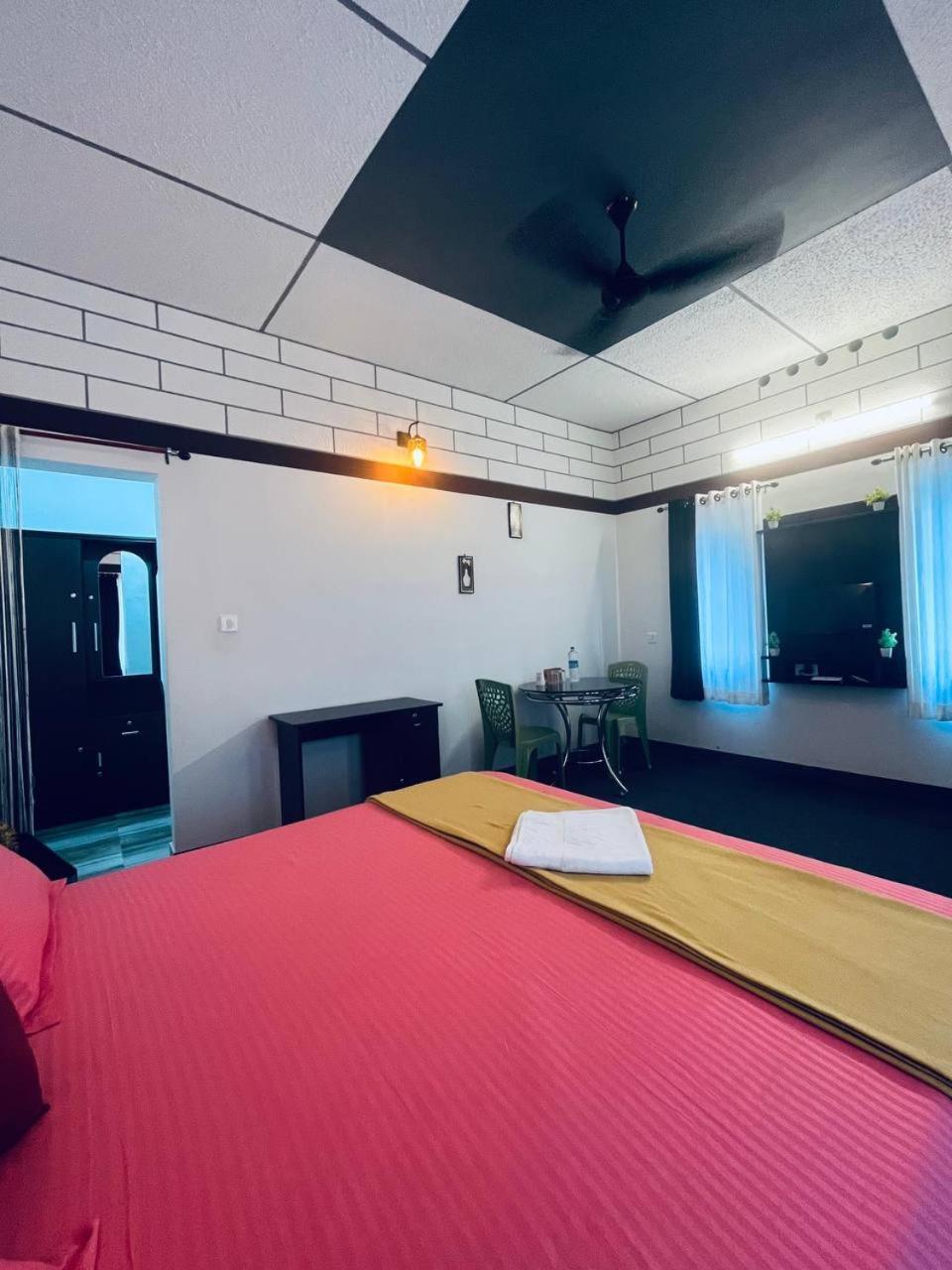 Linn View Home Stay Munnar Ruang foto