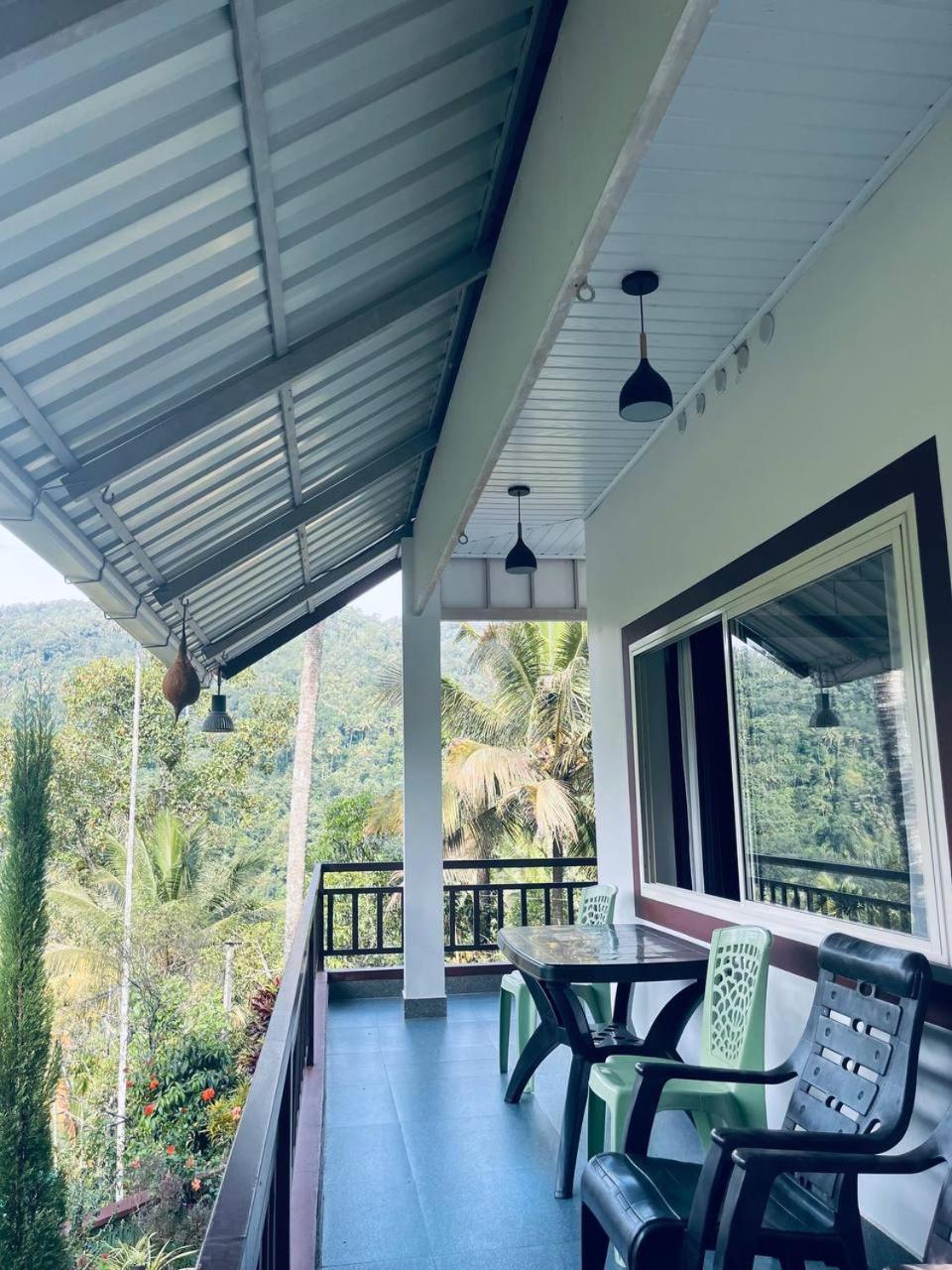 Linn View Home Stay Munnar Ruang foto